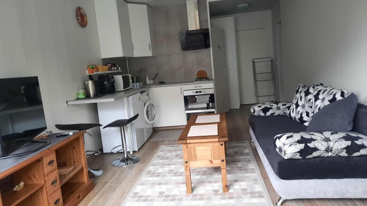 Elite Flats One Bedroom Утена Екстериор снимка